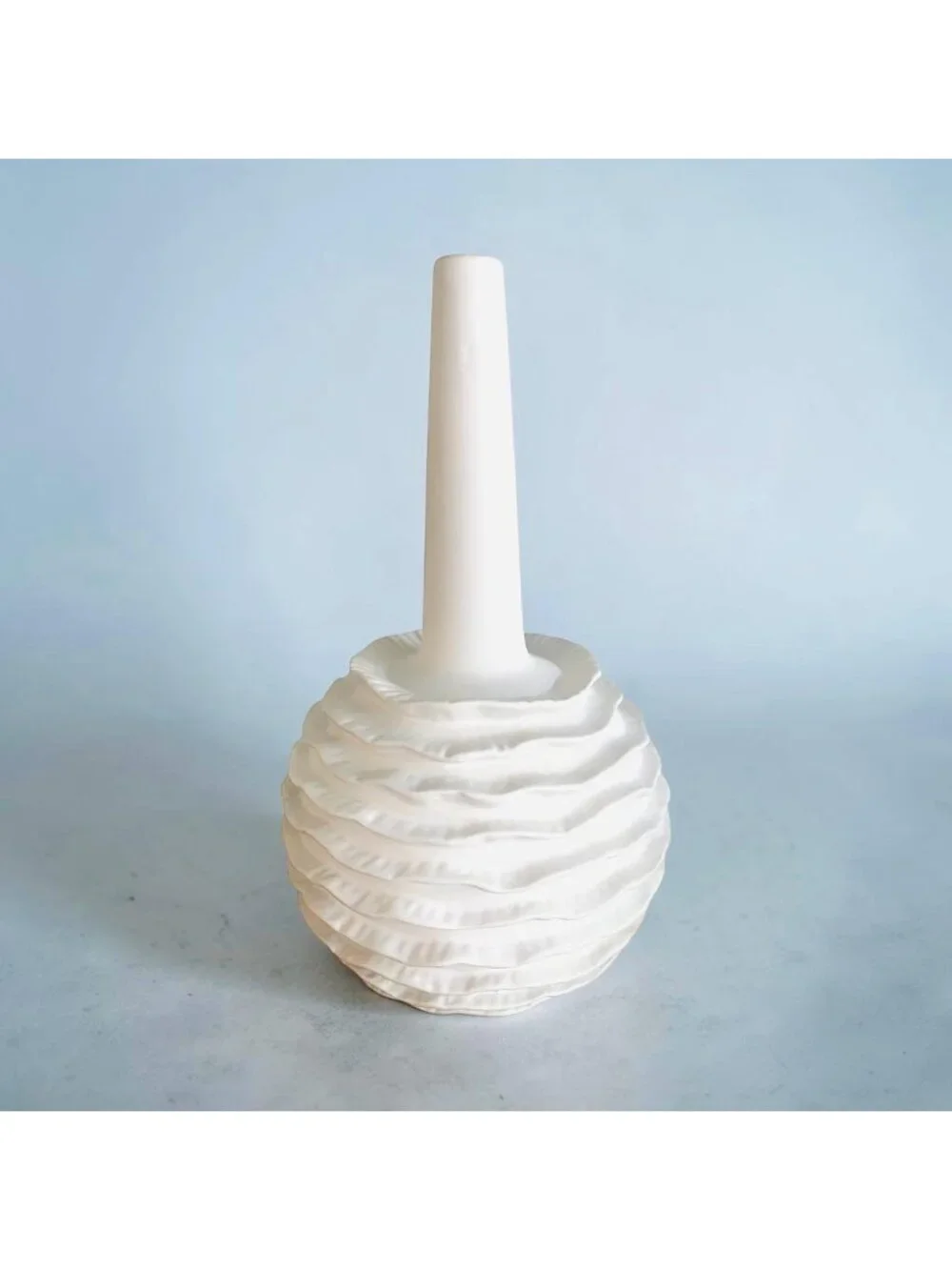 Wildwood Piper Blanca Vase Sculptural White Ceramic Vase Designer Home Décor Coa